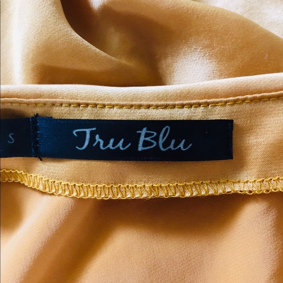 TRU BLU Hadid dress mini in Gold size small - Picture 4 of 6